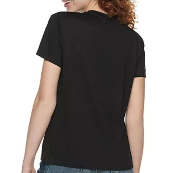 Fifth Sun Howling Wolf In The Desert Crewneck Black Short Sleeve Tee - Picture 2 of 11